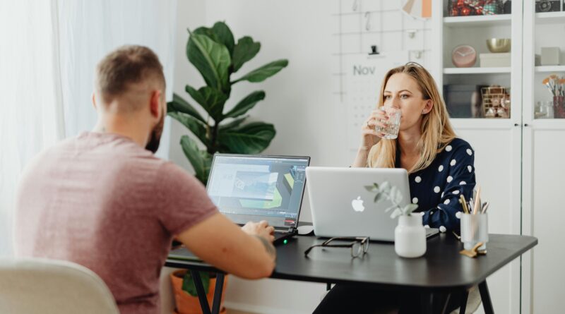 Micro-consulting side hustle 2026