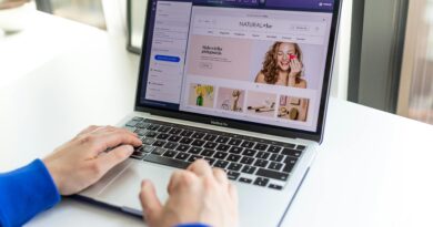 Step-by-step process of launching a Shopify store for an online business