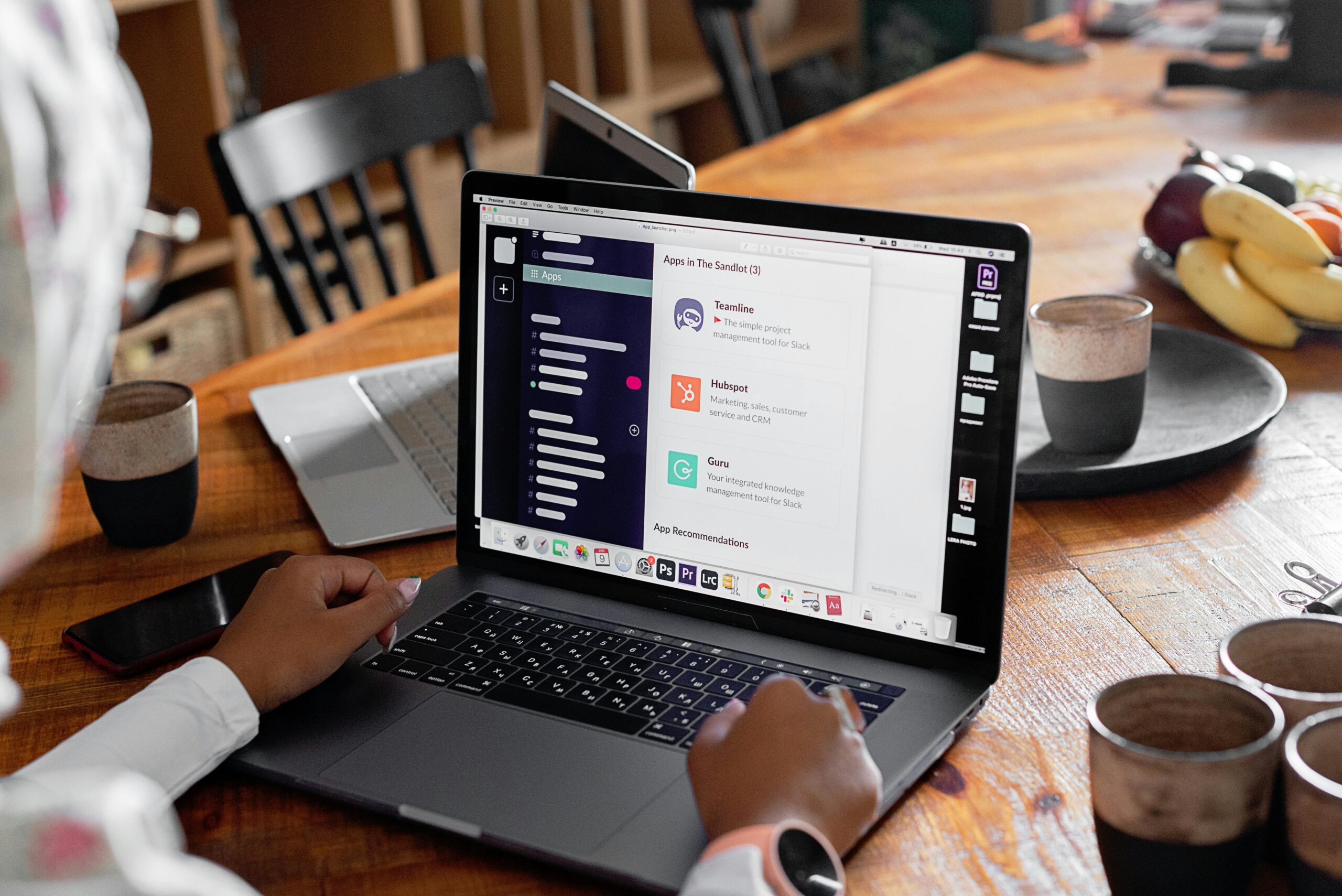 How AI Email Writers Improve Communication - STMORO.COM